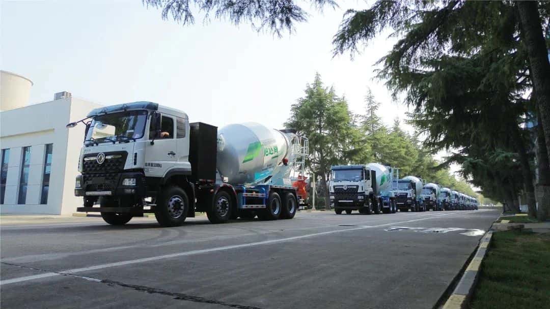 驭风而行，中集车辆15台新能源搅拌车驶入湖北，绘就荆楚生态长卷